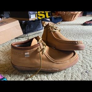 Phat farm chukka boot